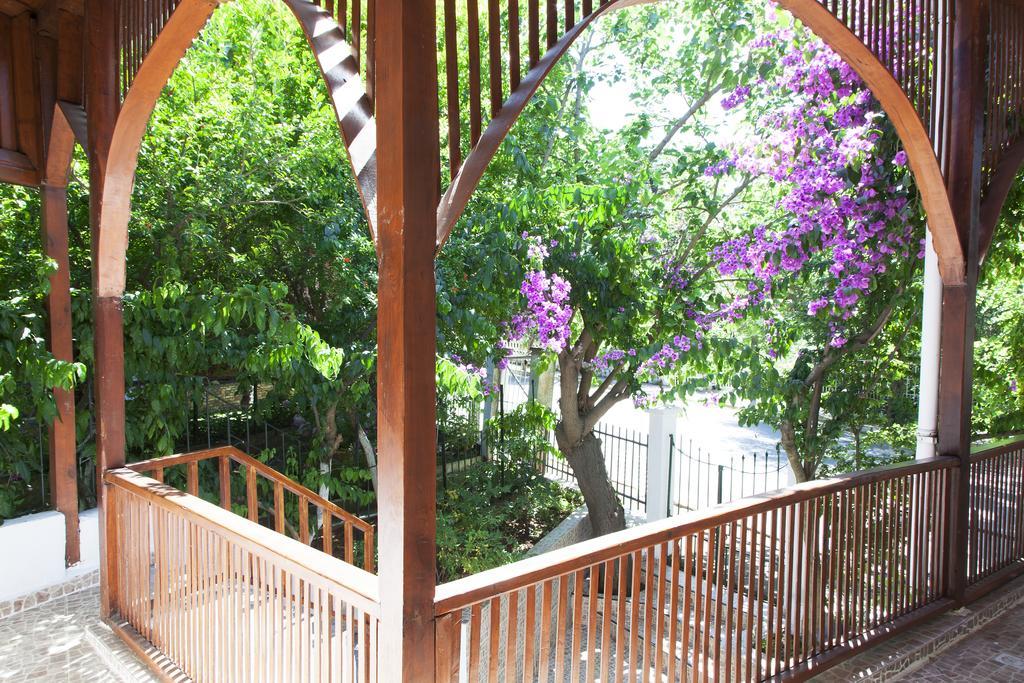 Orhan Kutbayin Evi Adalar Exterior foto